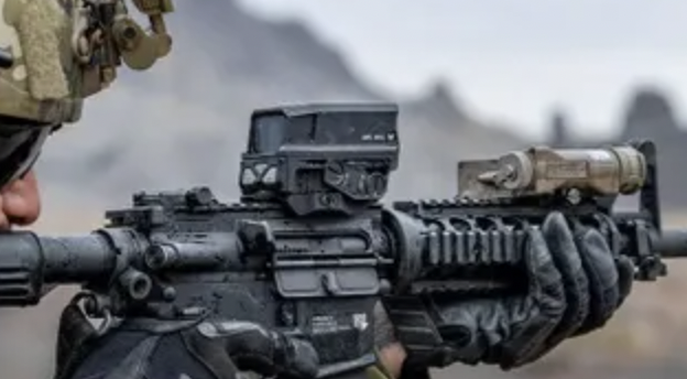 Vortex Optics AMG UH-1 Gen II Holographic Sight Featured Image